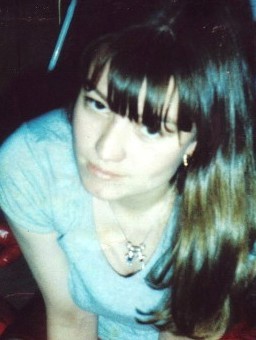 Jennifer Hayes Photo 30