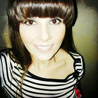 Lila Walker Photo 16