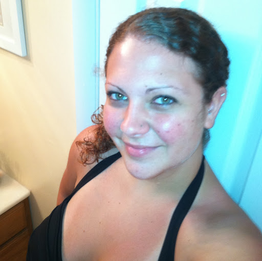Amanda Hayes Photo 38