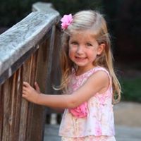 Amy Moss Photo 32