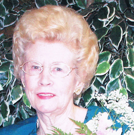 Doris Martin Photo 12