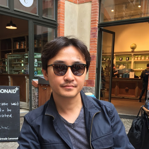 Earl Kim Photo 27