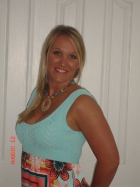 Dana Ferguson Photo 10