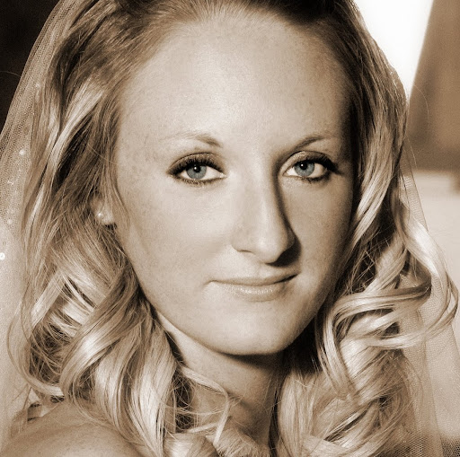 Rachel Andersen Photo 27
