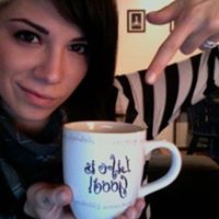 Christina Perri Photo 9