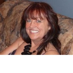 Christine Bouchard Photo 36