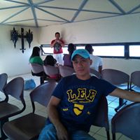 Mauro Cruz Photo 12