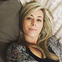 Jacqueline Hull Photo 32