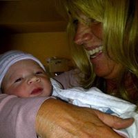 Julie Hillis Photo 9