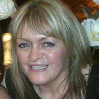 Suzanne Mackenzie Photo 30