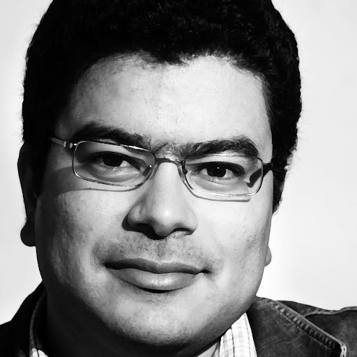 Roberto Castillo Photo 27