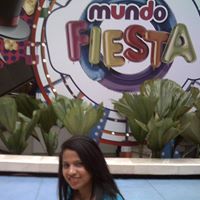 Janis Vargas Photo 9