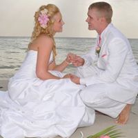 Amy Lytle Photo 12