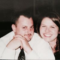 Christina Gilbert Photo 17