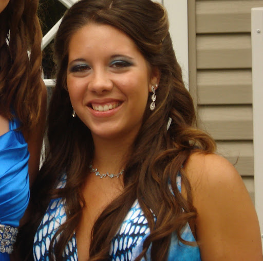 Sara Ackerman Photo 17