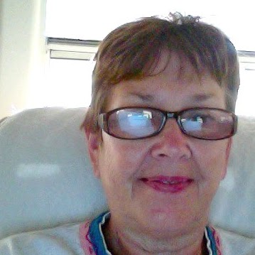 Cindy Hanson Photo 26