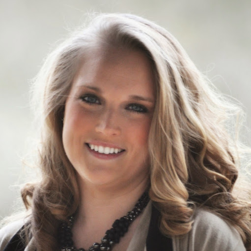Theresa Swift Photo 22