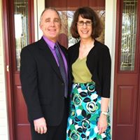 Lisa Roach Photo 37