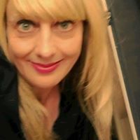 Ann Davies Photo 11