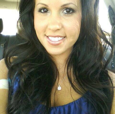 Christina Robertson Photo 18