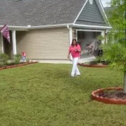 Elizabeth Bonner Photo 14