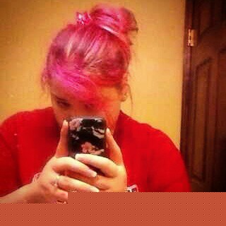 Amber Scobie Photo 2