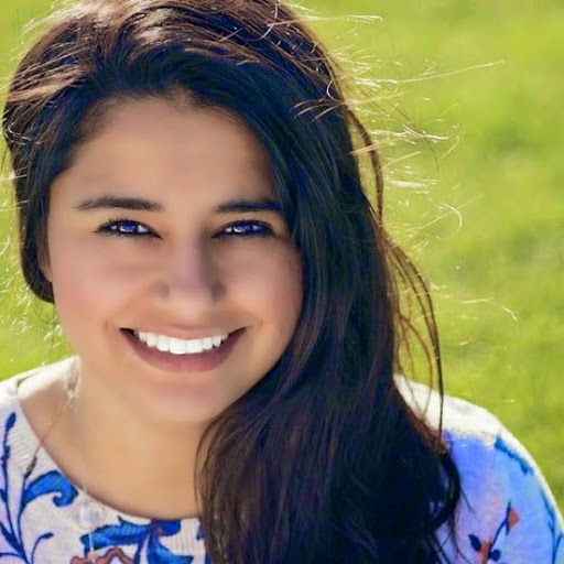 Ana Cavanaugh Photo 4