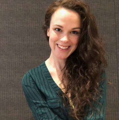 Erin Day Photo 10