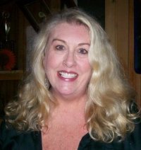 Lorraine Markham Photo 10