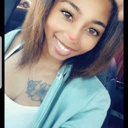 Kayla Perry Photo 13