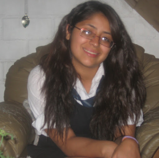 Geraldine Luna Photo 10