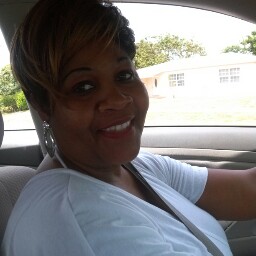 Carol Brooks Photo 7