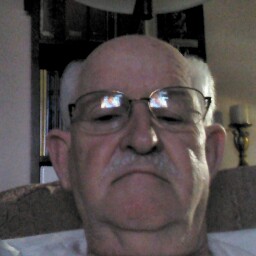 Robert Hefner Photo 7