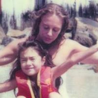 Colleen Gomes Photo 4
