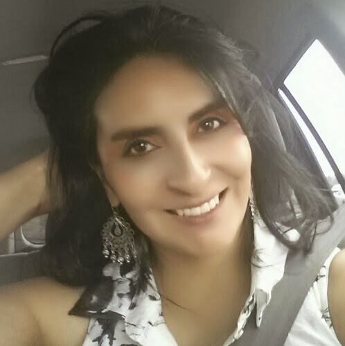 Isabel Velasquez Photo 18