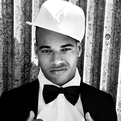 Ramon Figueroa Photo 10