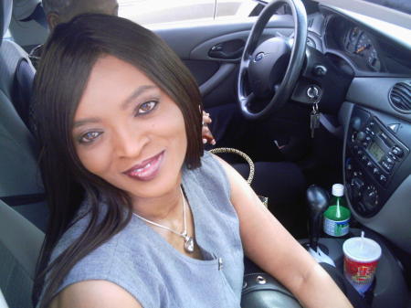 Melanie Pryor Photo 20