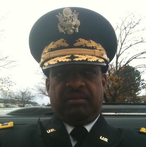 Michael Askew Photo 49