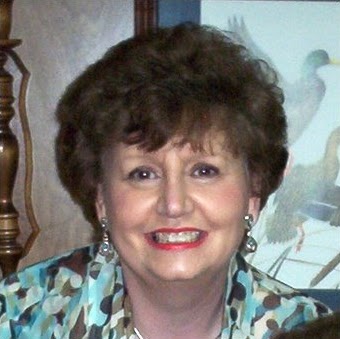 Linda Pratt Photo 10