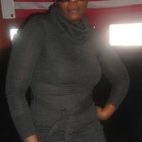 Renee Goss Photo 6