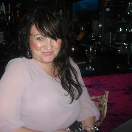 Lisa Darby Photo 34