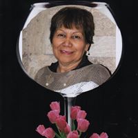 Magda Sandoval Photo 1