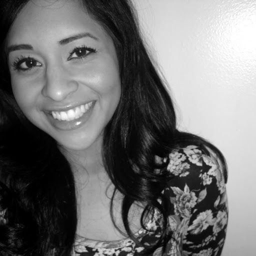Jeanette Martinez Photo 43