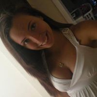 Laura Batista Photo 15
