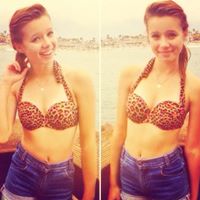 Julia Winters Photo 25