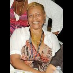 Jacqueline Gordon Photo 35