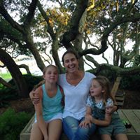 Allison Larson Photo 24