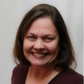 Lori Hansen Photo 19