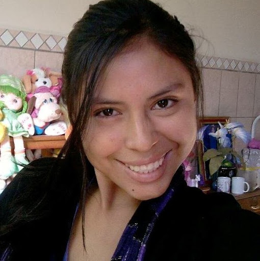 Angela Guzman Photo 28