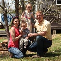 Lisa Manis Photo 10